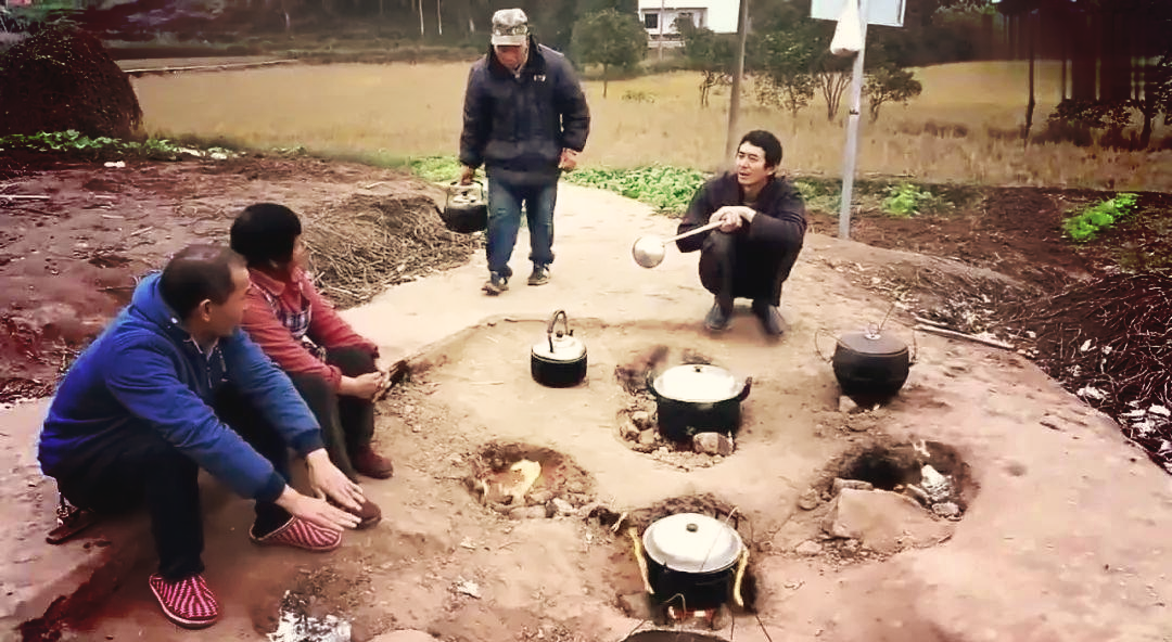 重庆地火村:60年不灭的神秘村庄