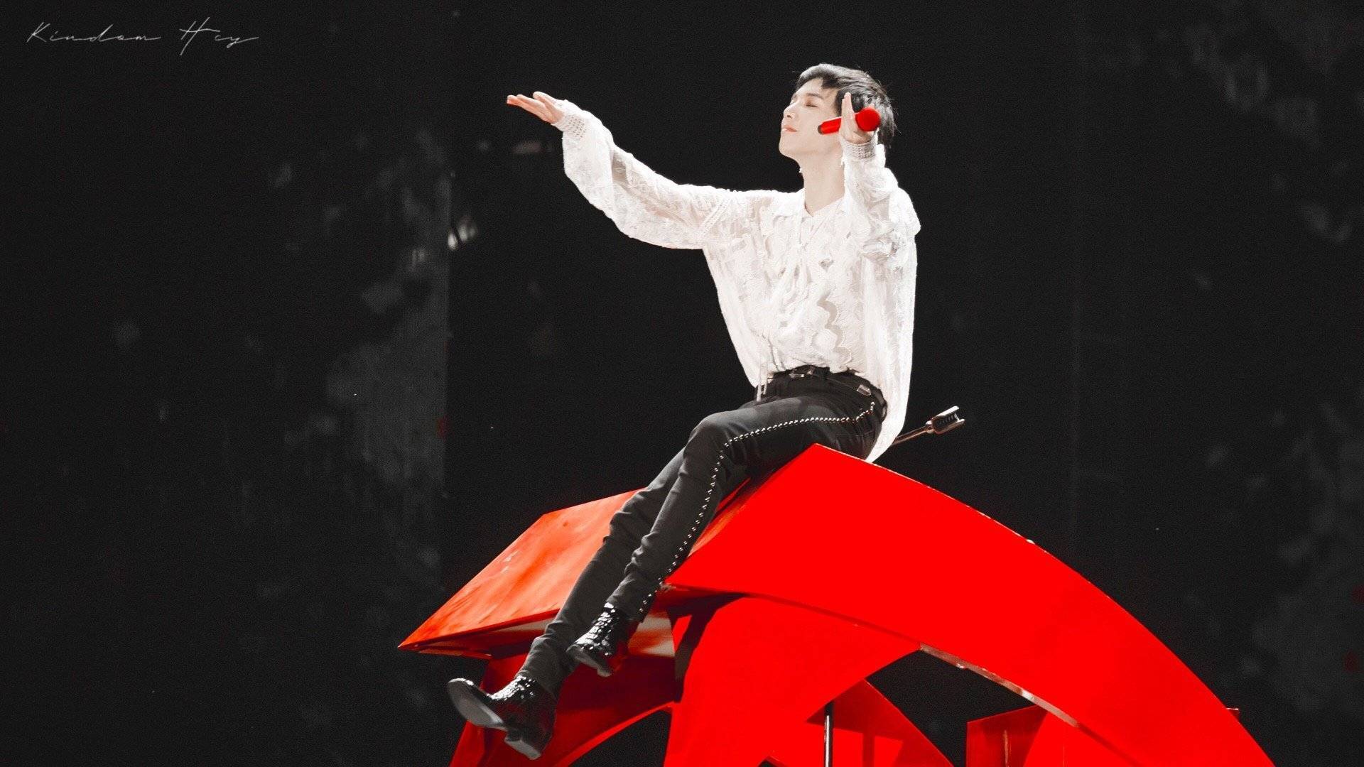 华晨宇《why nobody fights》:挣脱束缚,表达自我