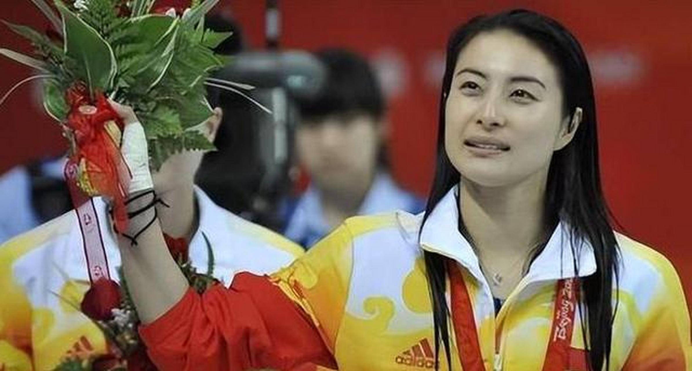 郭晶晶结婚的时候,父母将霍家给的价值3亿的四合院和