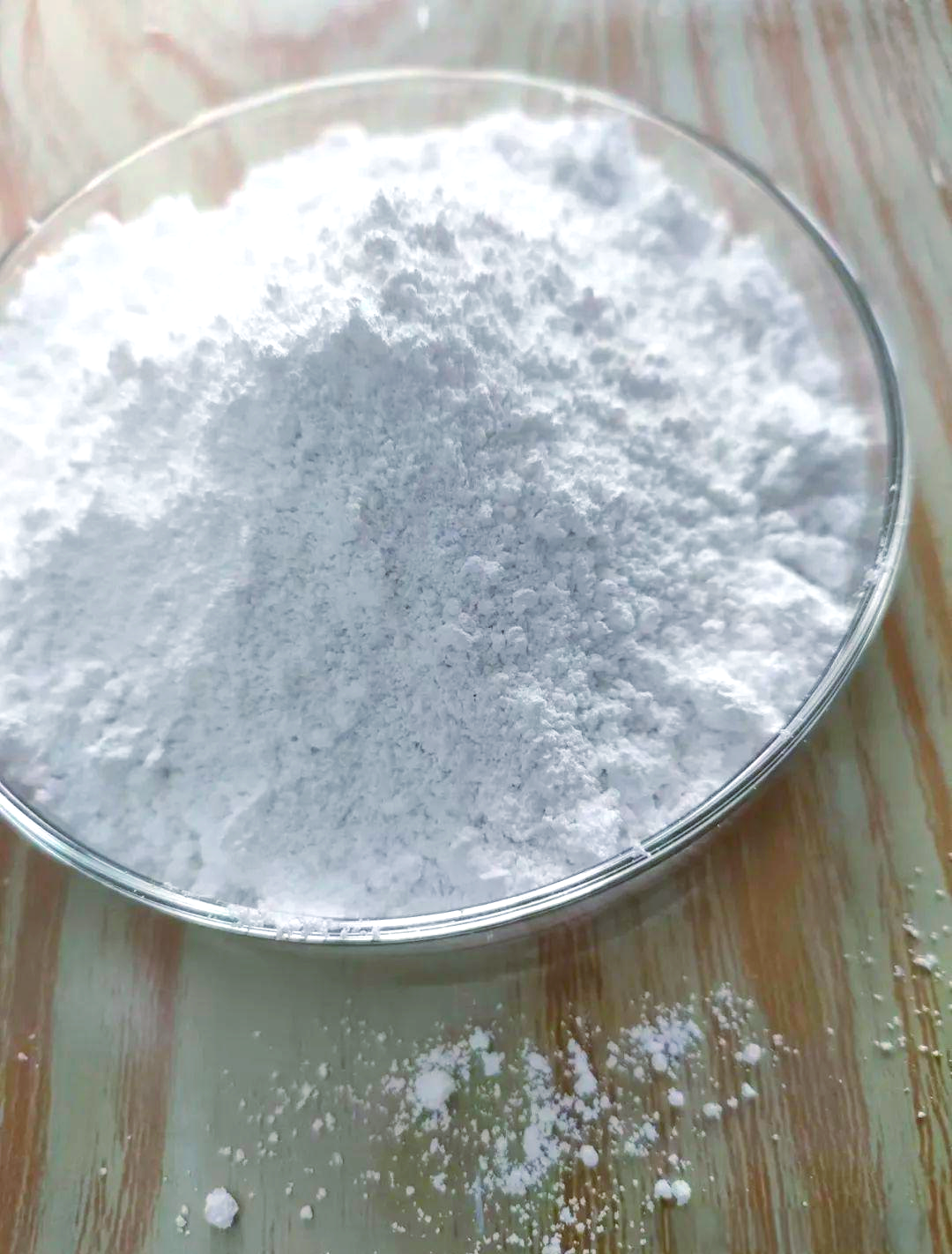 滑石粉在橡胶制品中的多样化应用与功能