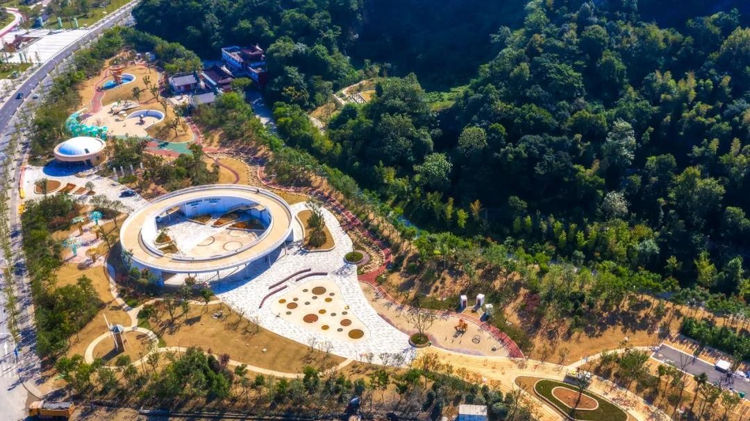 路桥儿童公园开园,免费的!太适合秋天玩了