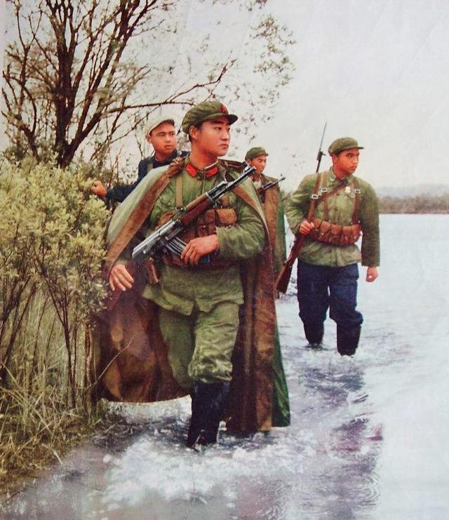 从1949到1976:尼克松访华之前发生的珍宝岛战役,改变了世界格局