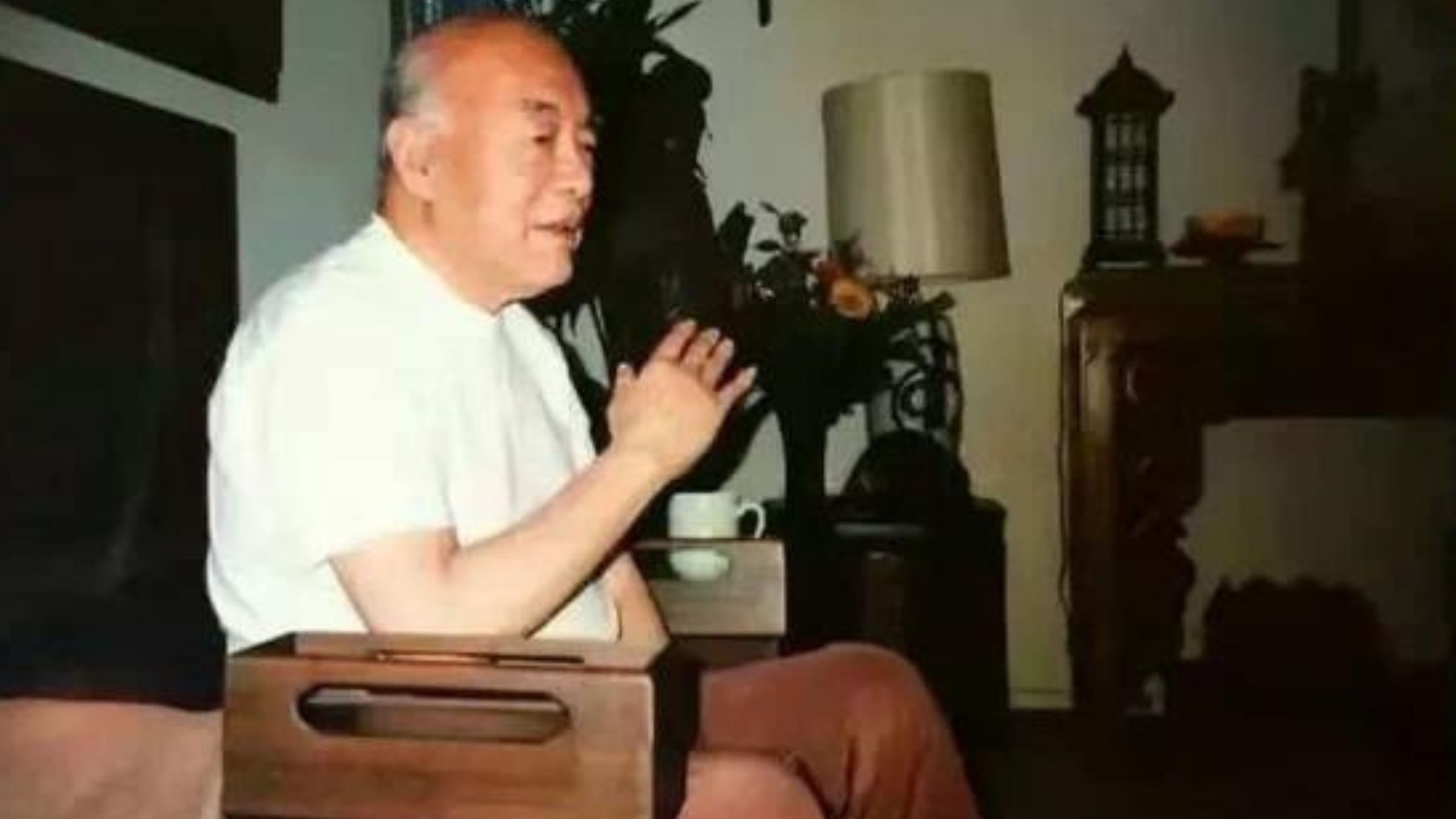 元音老人预言2024年圣人出世:百年一龙,姓吞天下,究竟可信吗?