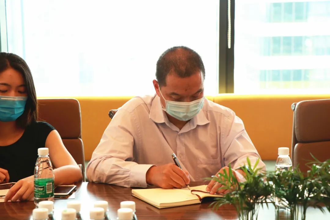 思贝克,联易融"拍拍"你 供金风控与金融科技新理念已到货,请查收!