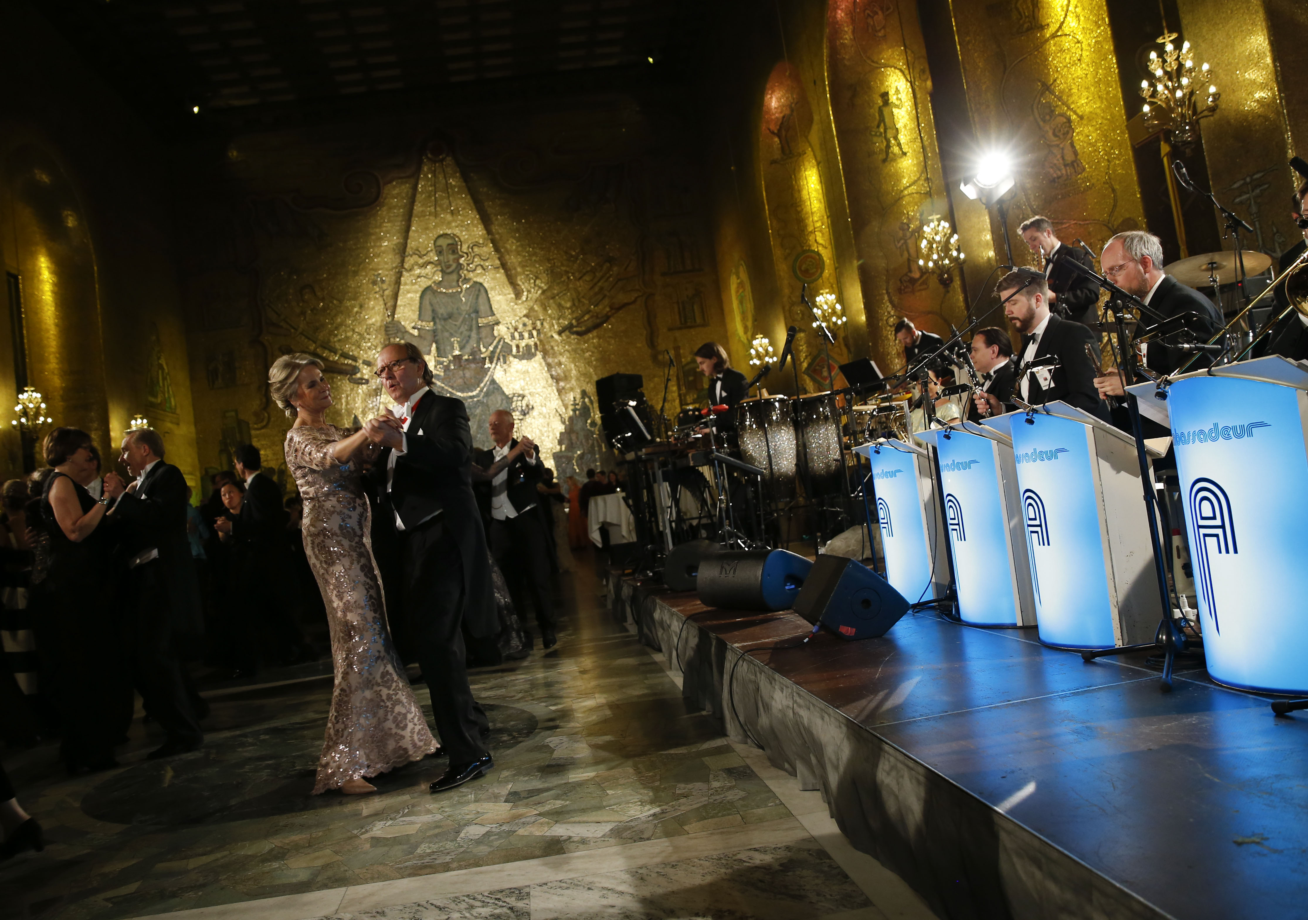 2020年诺贝尔奖颁奖晚宴因新冠疫情取消