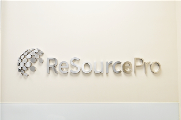 优创数据荣获"最具影响力离岸服务外包企业",领军国内服务外包转型