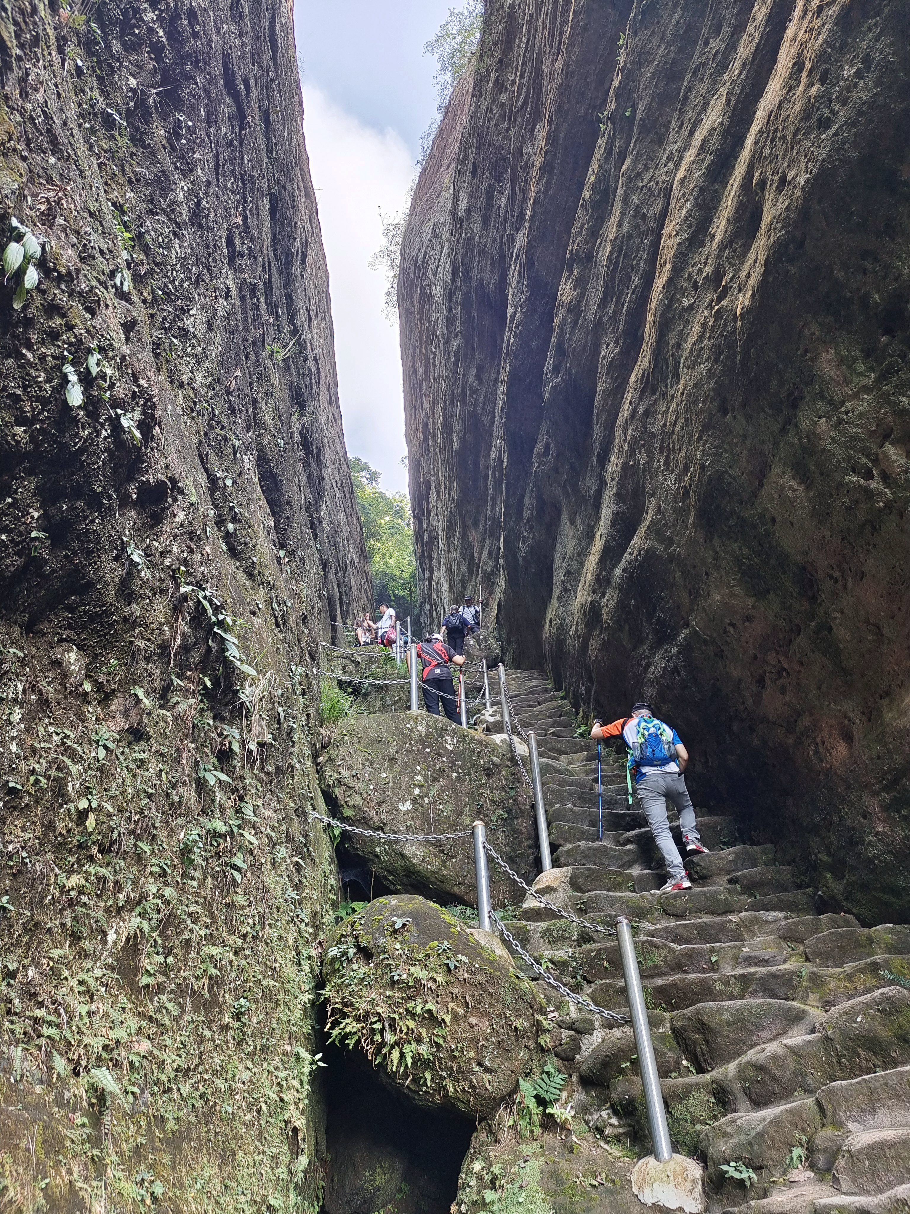 桂平贵港白石山图片