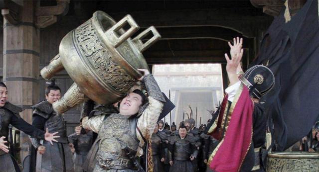 "西楚霸王"项羽举鼎1000斤,换算成如今计算单位,很多人能做到