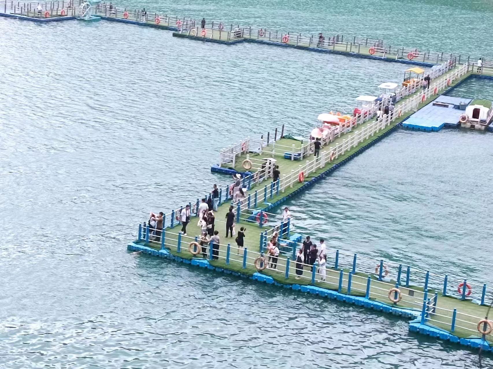 走起,到龙景峡谷呼吸高负氧离子