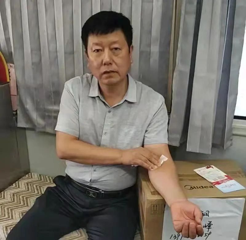 刘智峰:我是党员献血义不容辞