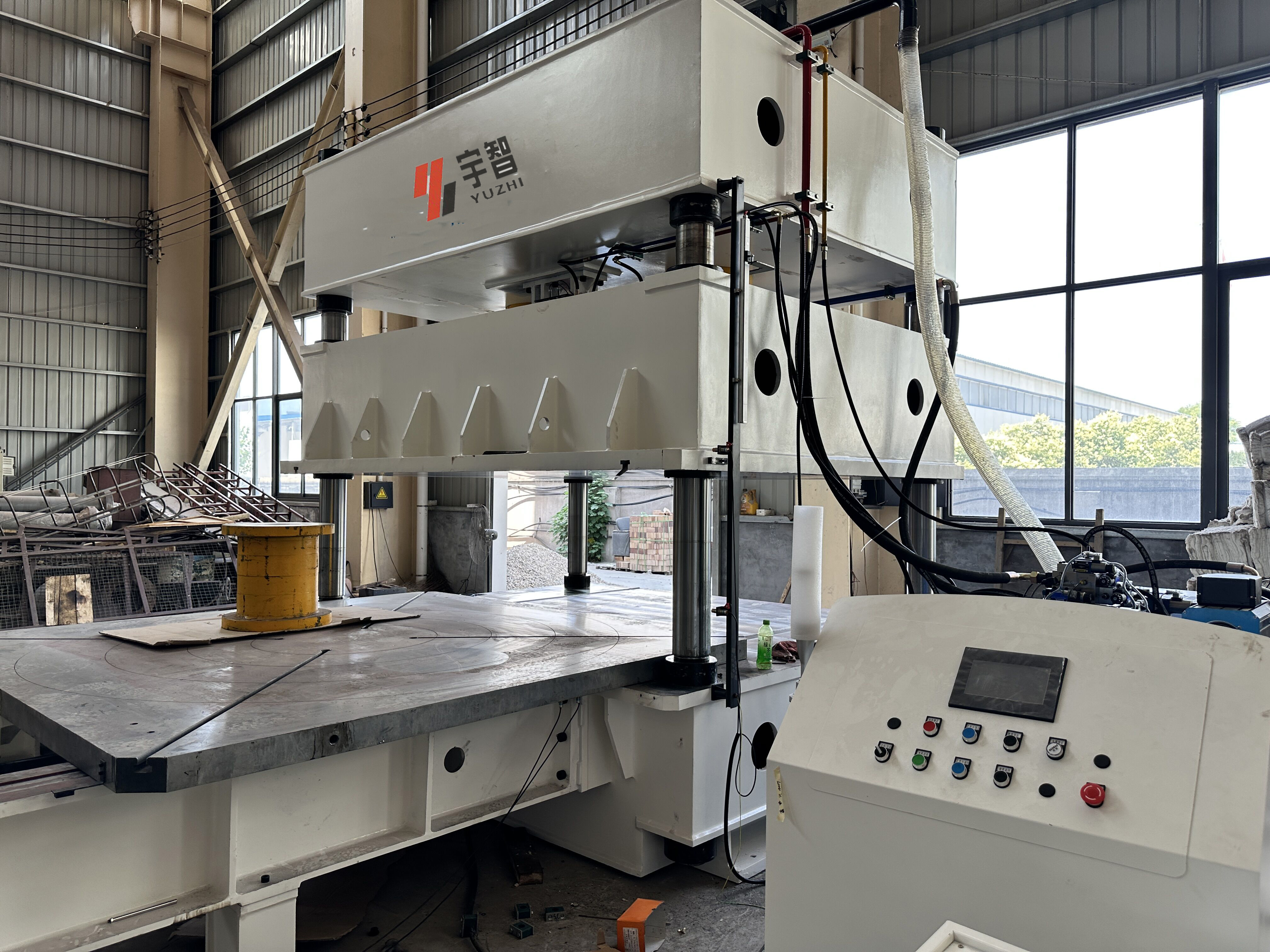 轴承压装液压机(400吨四柱液压机)