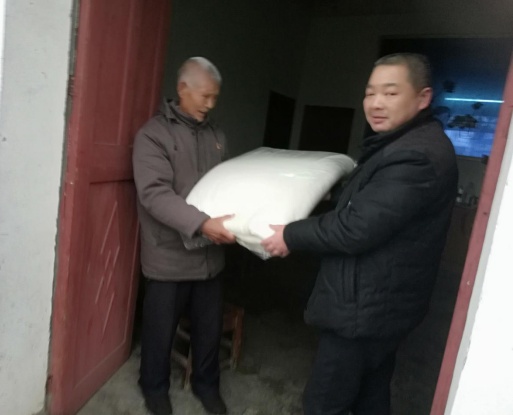 陈永涛:用心用情 让贫困户重获温暖