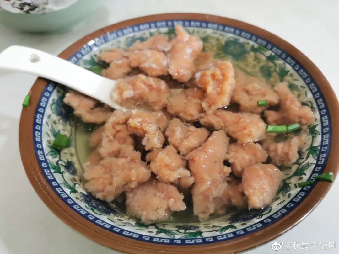 《上梅林10元美食攻略》,味道好,人气高!