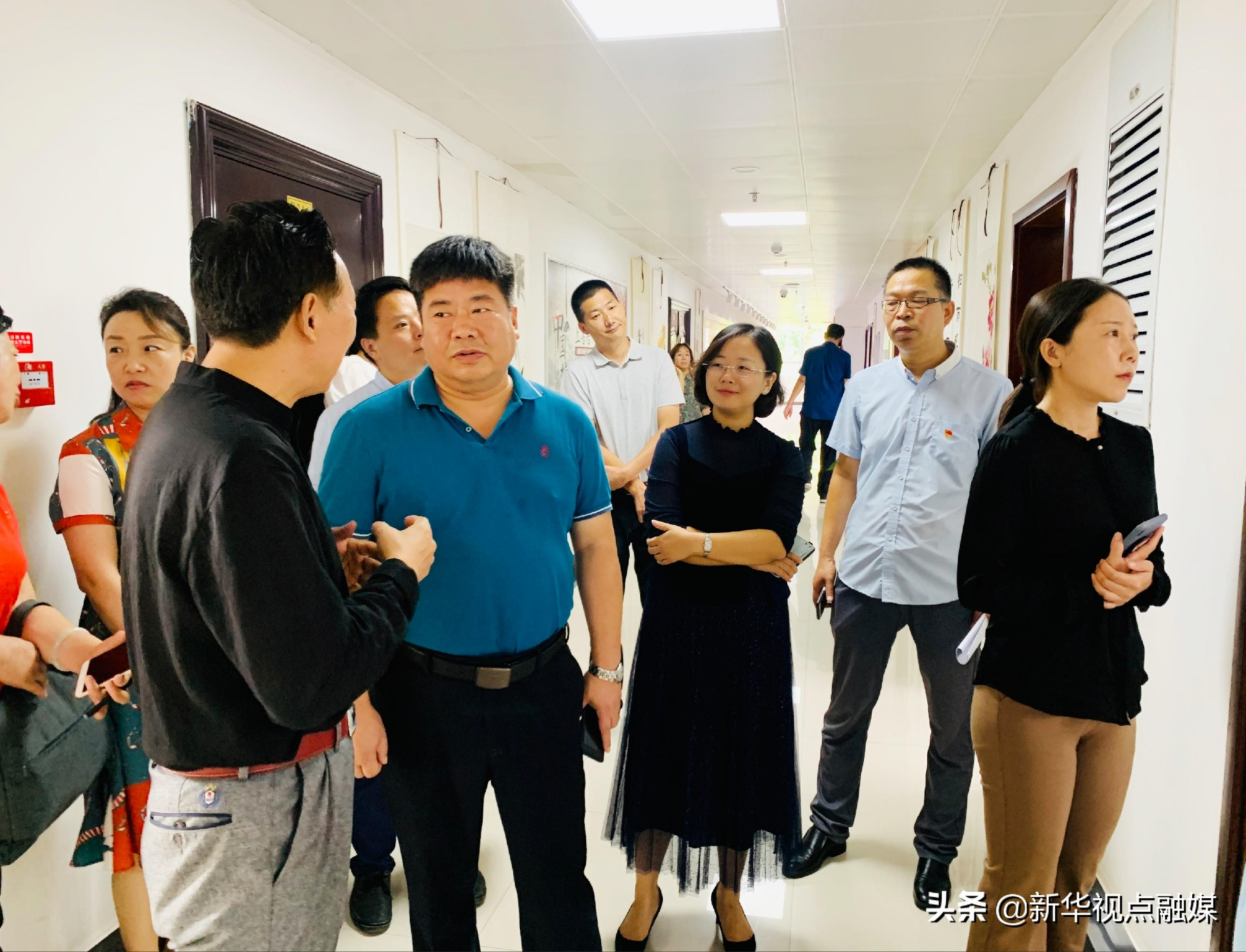 洛龙区:省教育厅领导到洛龙区开元路街道定鼎门社区调研