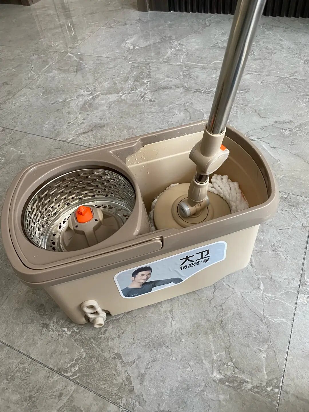 大卫双驱动免手洗拖把,告别繁琐,享受清洁的新方式