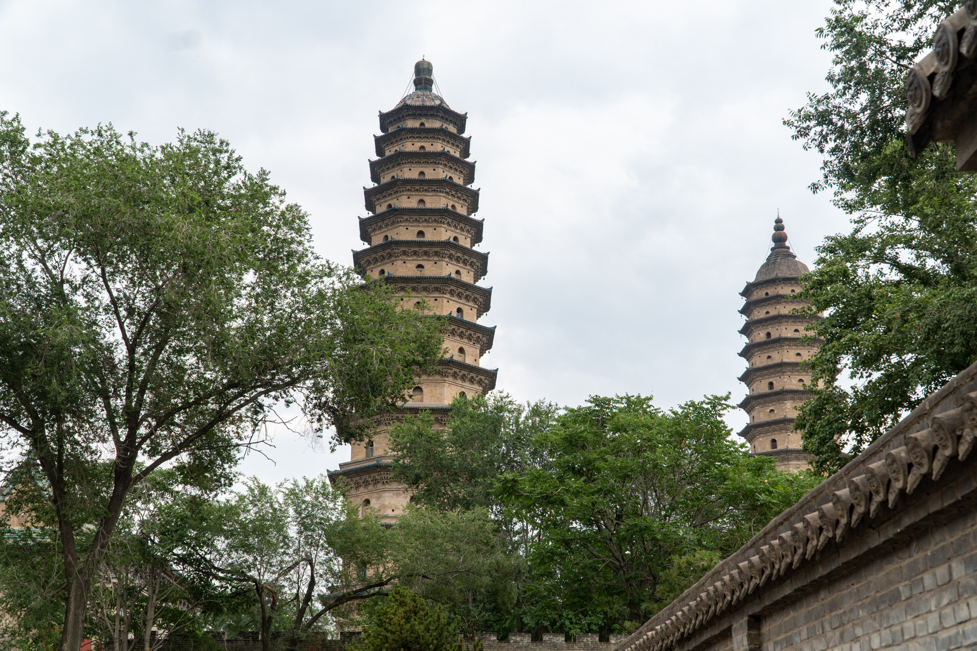 太原旅遊景點推薦:永祚寺雙塔,見證太原400餘年歷史變遷