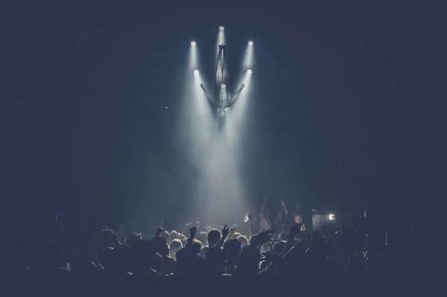 通读了三篇文章,绝不会再搞不明白:为什么夜店和音乐节请了很多after