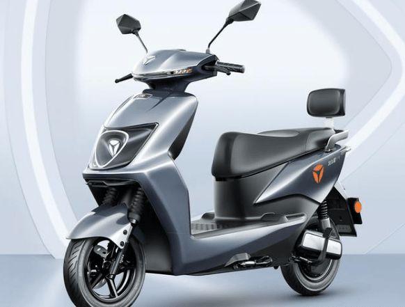 雅迪冠能t7电动车多少钱一辆?