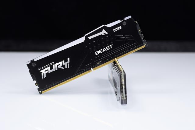 amd 锐龙 r7 8700g 真香!