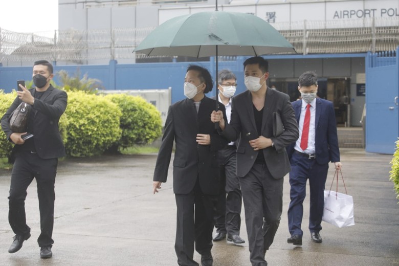 "上海仔"郭永鸿太落魄!违停遭开罚单,曾与崩牙驹争江湖地位