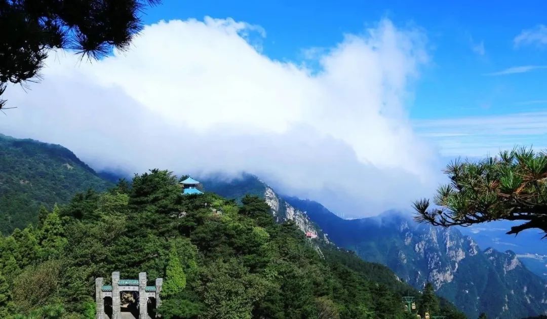 「旅行点滴」登庐山含鄱口