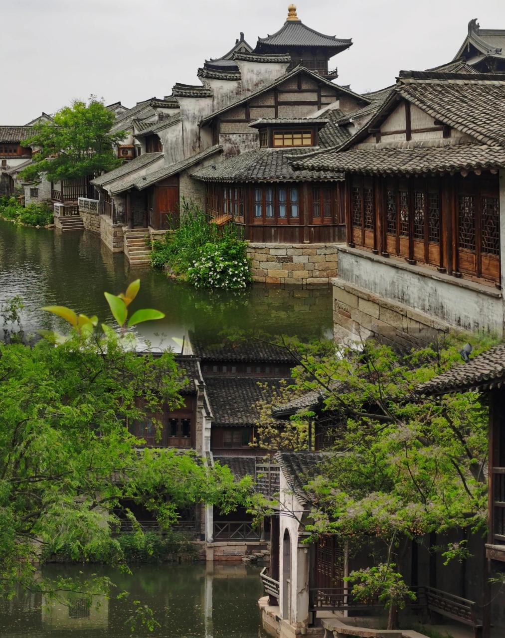 浙江桐乡濮院时尚古镇,自从开放试营业以来,一直在我心头有一种神秘