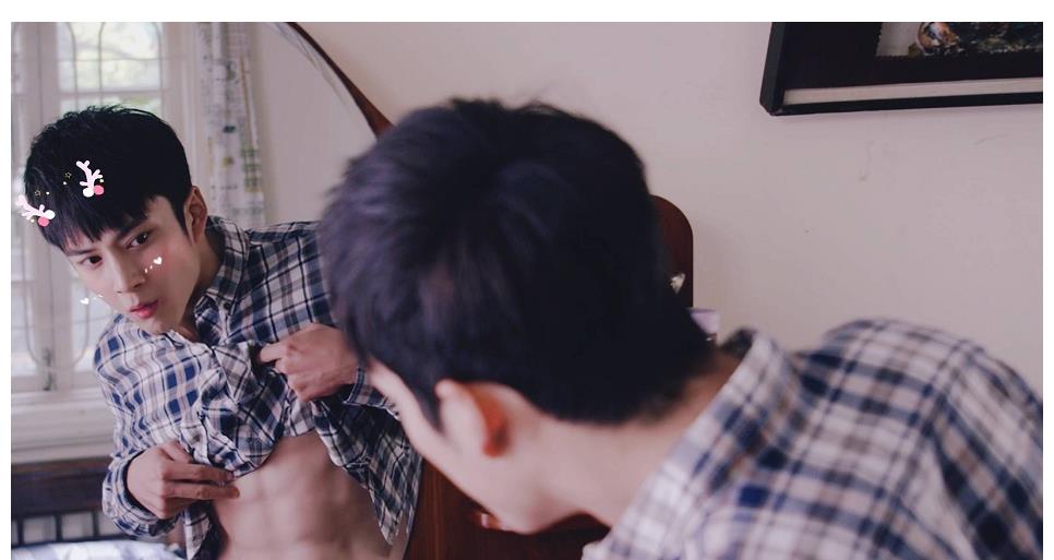不要再羡慕李现的八块腹肌,看到韩东君的"鲨鱼肌:给力