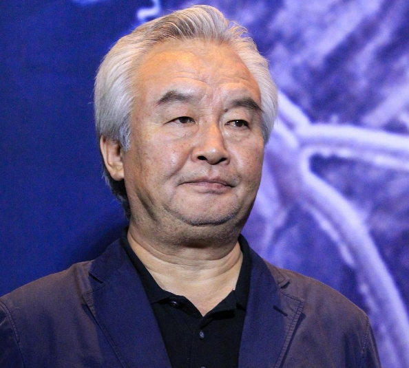 演员涂们因食道癌去世,确诊到离世仅1个月,化疗2次但效果不理想