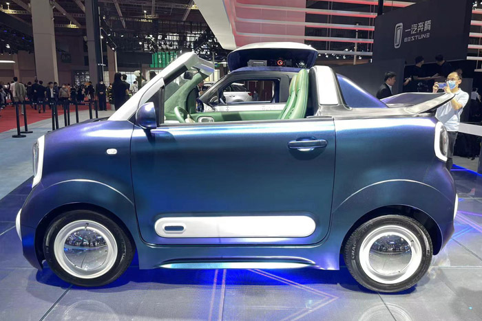 奔腾将推微型电动小马 浓妆艳抹的"老头乐"来了