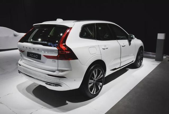 2022款沃尔沃xc60新能源车型上市