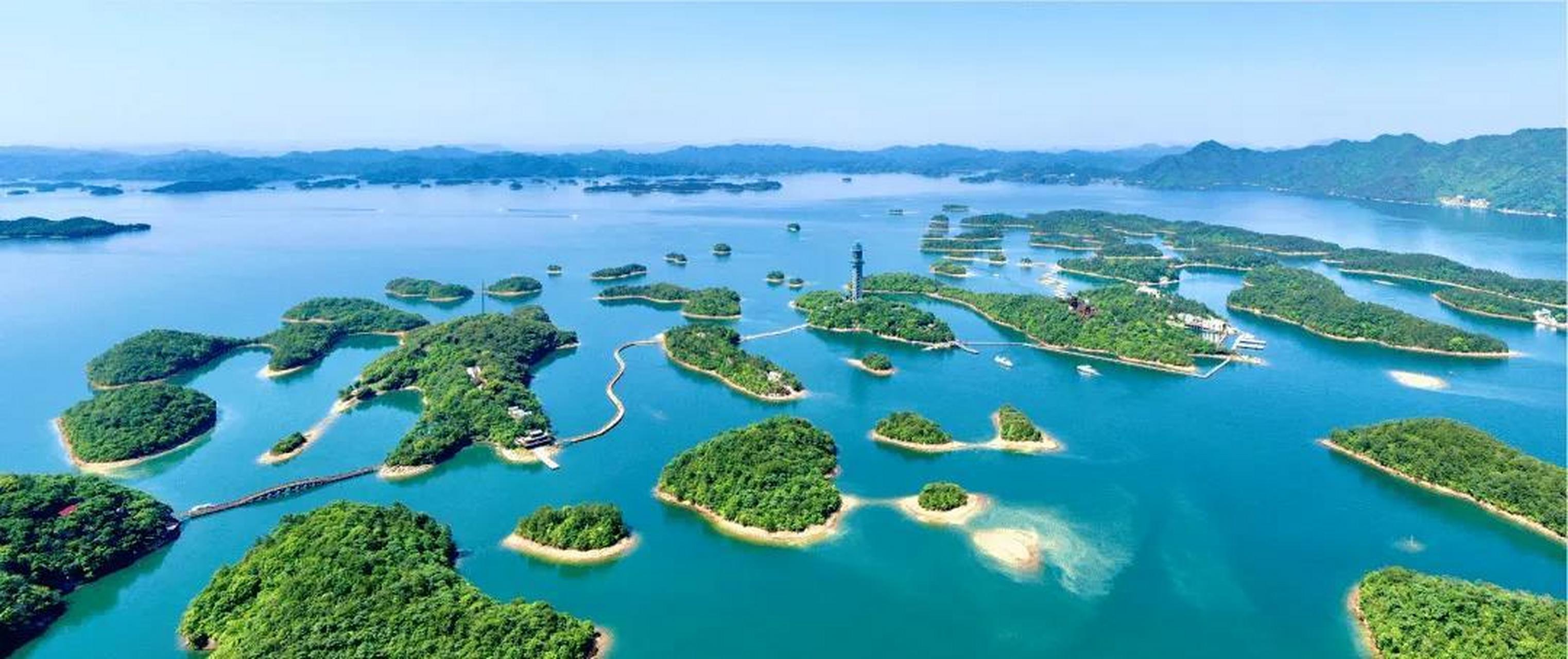 柘林水库与庐山西海  柘林水库,位于江西省九江市永修县,武宁县之间