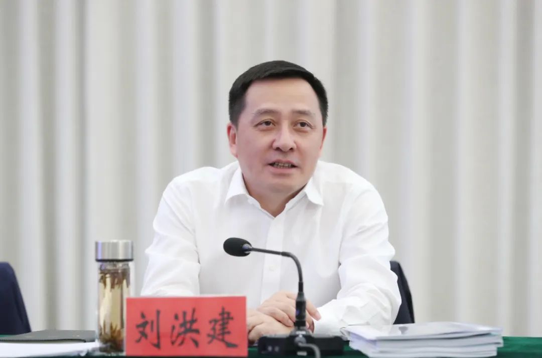 刘洪建在富民县调研时强调:加快推动富民县高质量跨越式发展