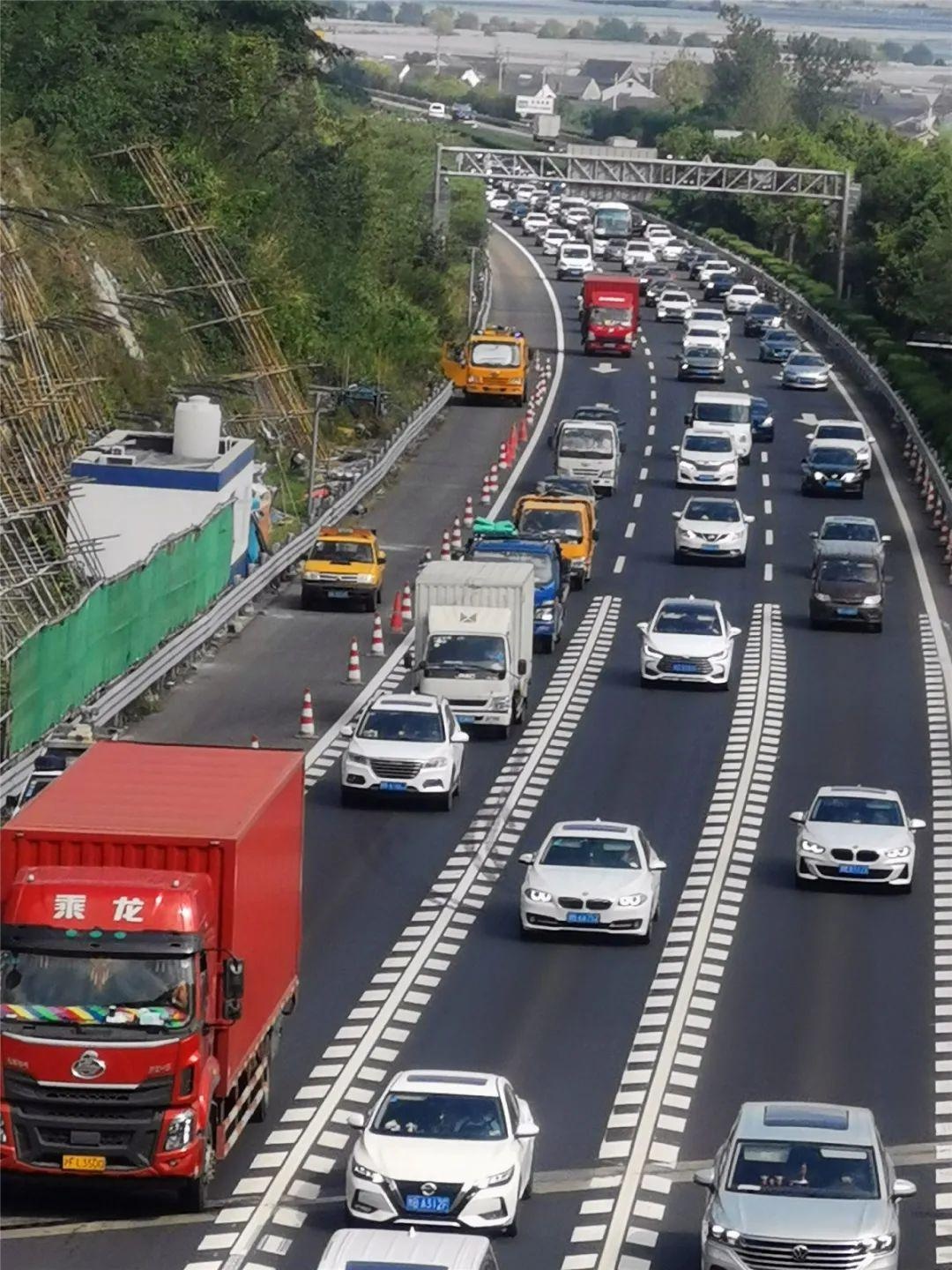 返程交通流出现,明天将是高峰,这些地方还会热一波