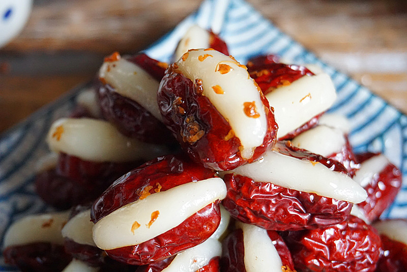 春节必备小吃桂花糯米枣,用这配方做,放凉也不变硬,简单又便宜