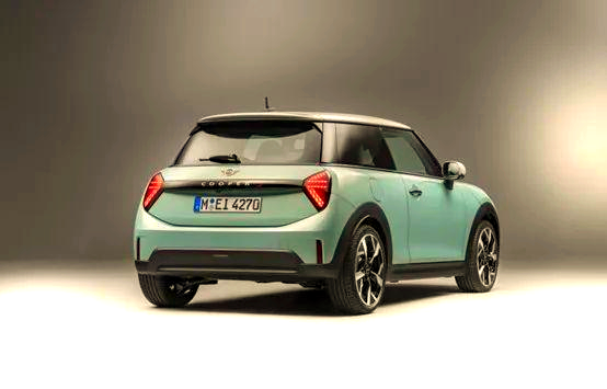 全新一代2025款Mini Cooper系列价格及配置详情发布-有驾