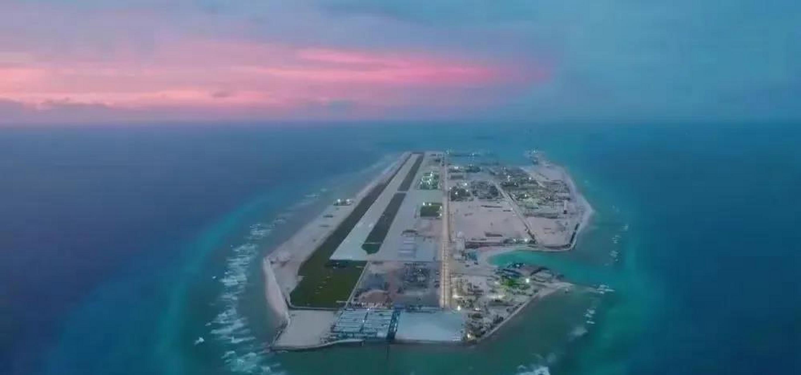 中国打"输"了冲之鸟礁官司,赢得南海三大岛屿  当年,日本人将几块礁石