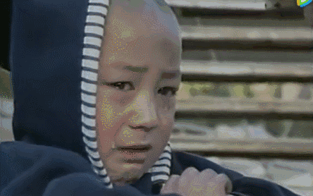 释小龙隐藏多年身份曝光,难怪洪金宝向华强