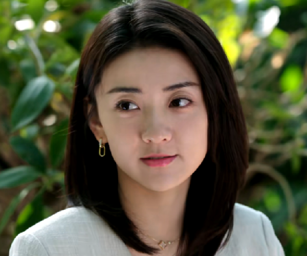 《遇到了救星》记住李霖霏,酷似安悦溪,虽然是新人但很有灵气