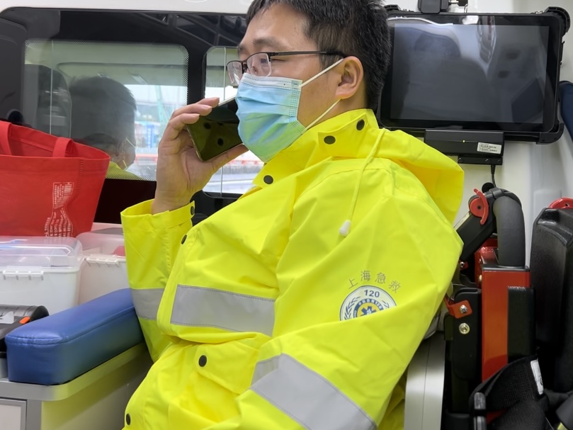 夏日医疗体验系列③暴雨里