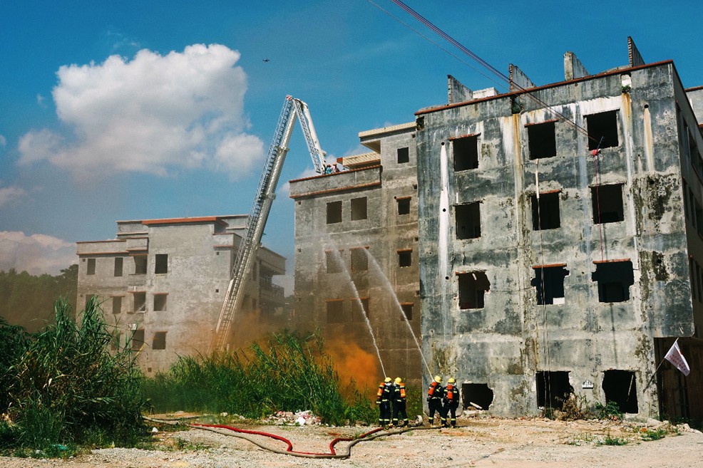 广州举办地震灾害社会救援队伍现地处置演练