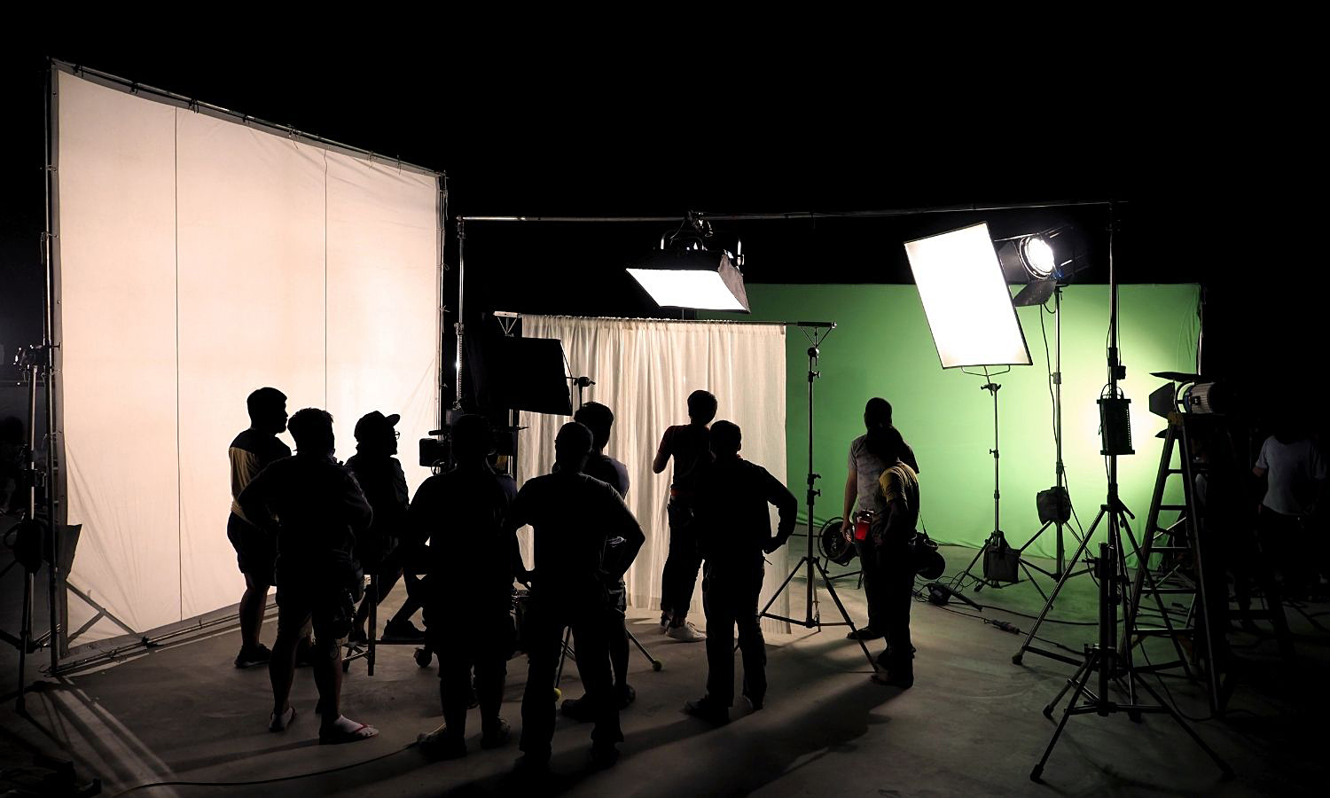 北京直播间出租「绿幕绿棚场地租赁」北京直播基地演播室,录课室