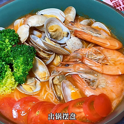 我心中的冬日限定 番茄小海鲜米线,暖暖又解馋