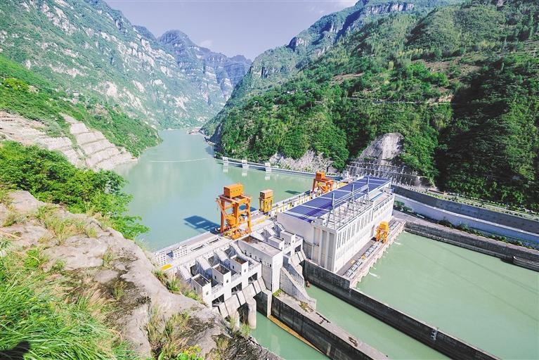 枕头坝一级水电站:生态为先 鱼道畅通