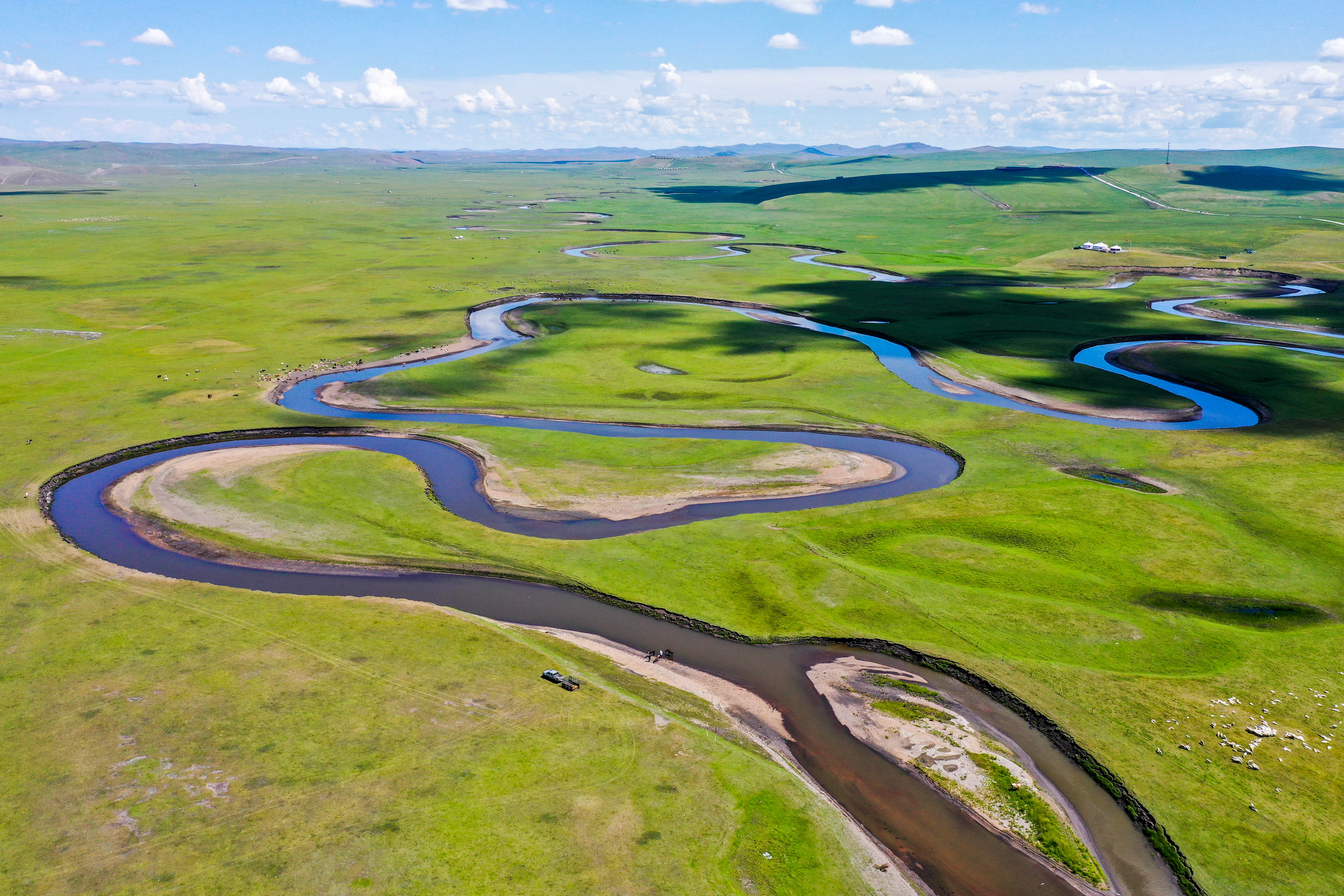 (美丽中国)夏日莫尔格勒河