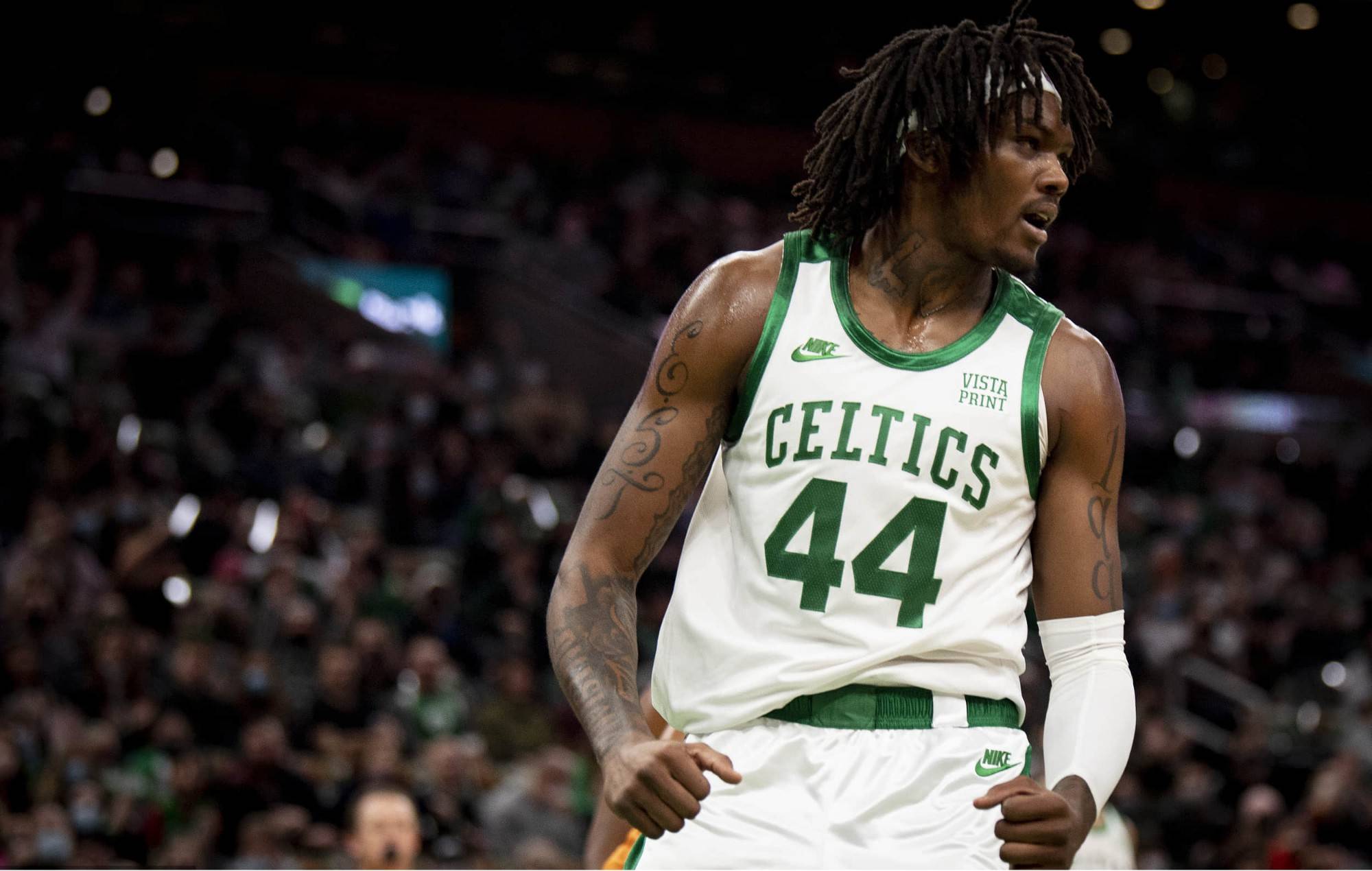 明日总决赛g1 凯尔特人中锋罗伯特-威廉姆斯因左膝酸痛出战成疑