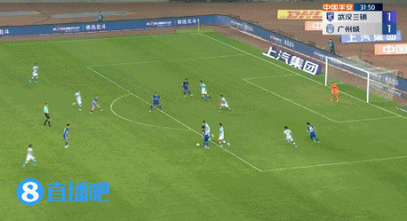 中超武汉三镇对阵广州城比赛结果_谢鹏飞戴维森进球时刻_中超-宋文杰传射吉列尔梅双响 广州城4-1河北
