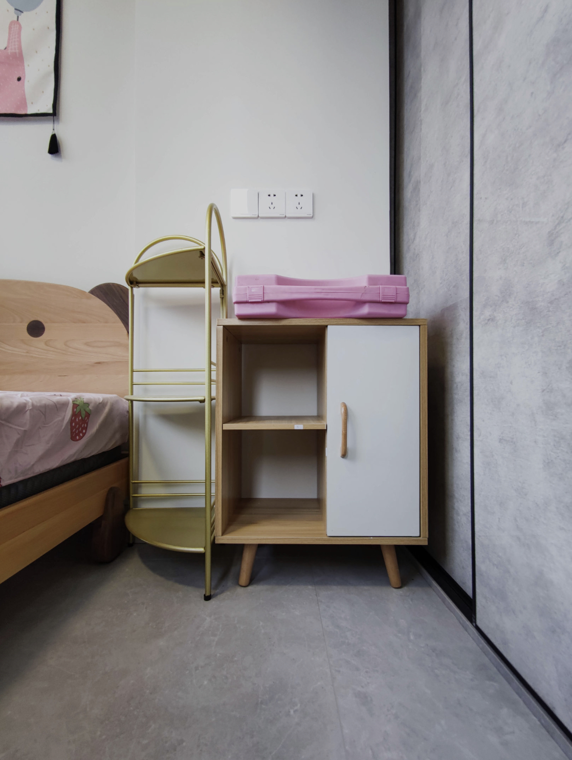 他家把厨房改卧室,三房变四房,太令人羡慕了,给大家分享一下!