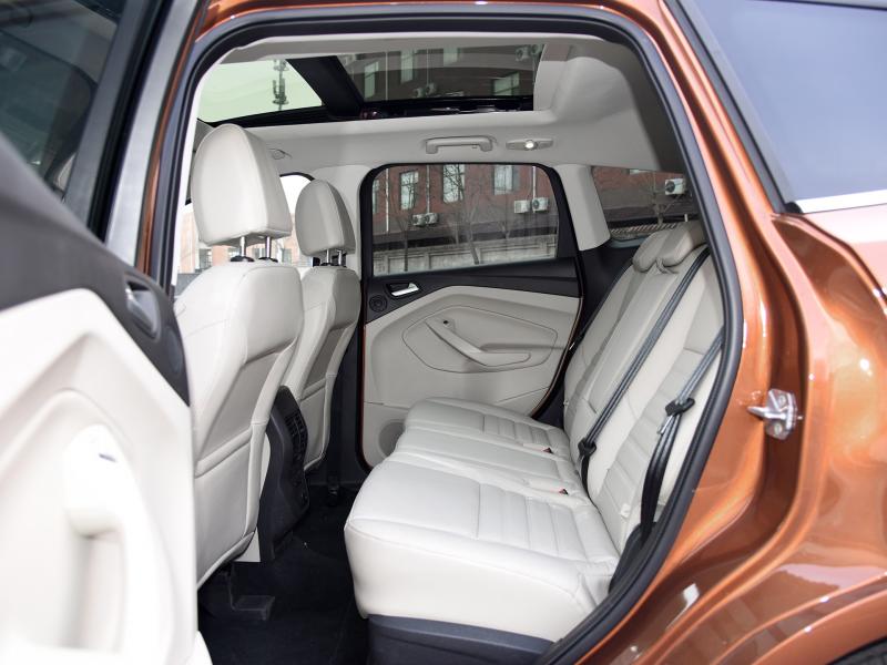 什么suv车后座放平可以当床睡