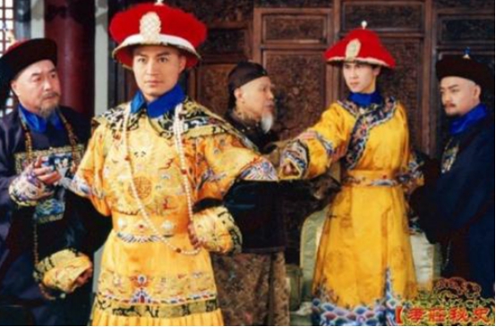 《孝庄秘史》不愧是豆瓣高分剧,本是言情剧,偏偏演成了正剧