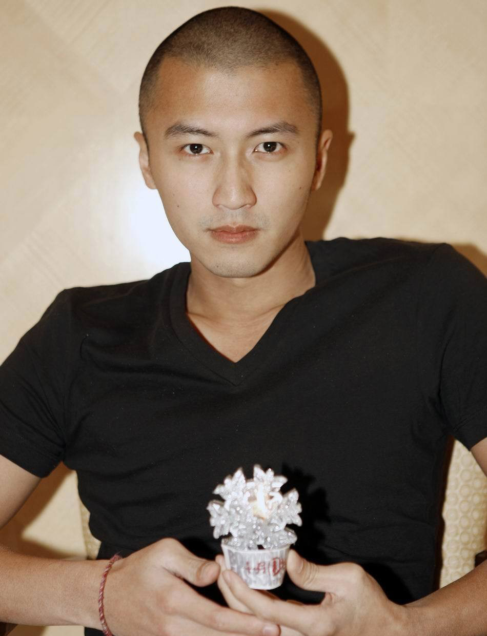 谢霆锋的颜值,吴彦祖都自叹不如